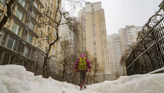 （環(huán)境）（1）烏魯木齊迎來(lái)降雪