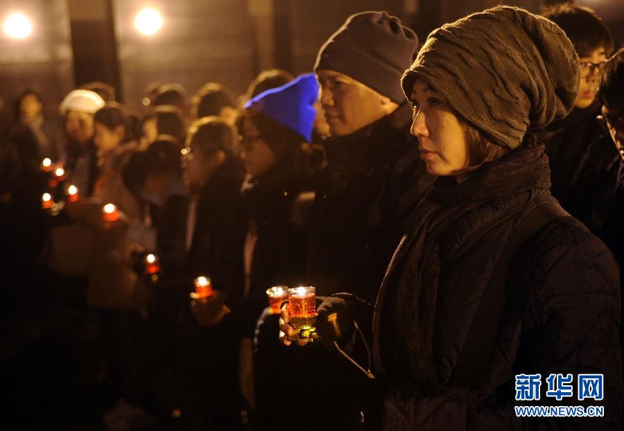 （社會(huì)）（4）燭光祭奠南京大屠殺30萬(wàn)遇難者