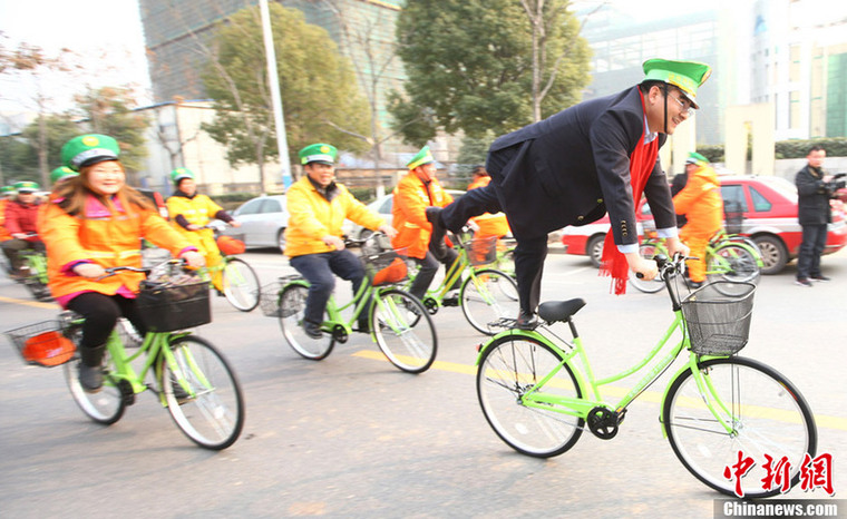 陳光標南京免費發(fā)自行車 郎朗助陣